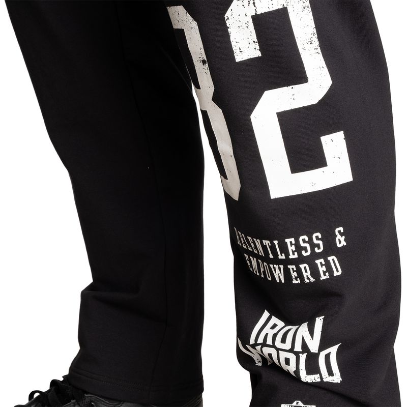 Better Bodies Graphic Standard Sweatpant - Black