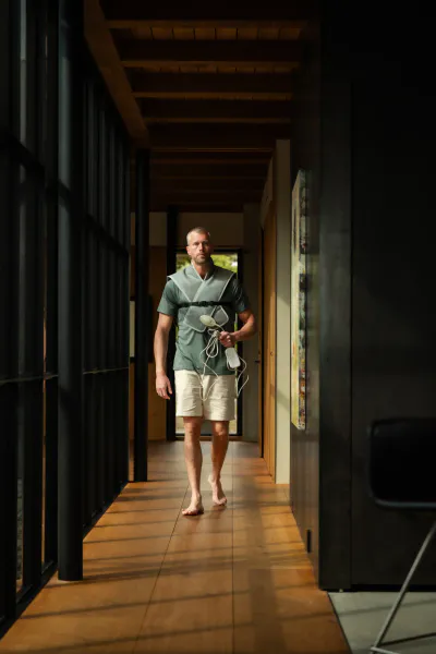 Hovedbilde Radiant Health - Infrarødt Varmevest HeatHug